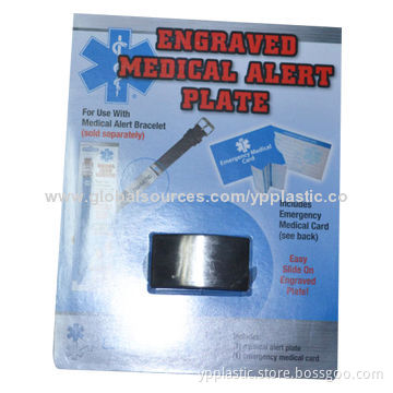 Double plastic clamshells with insert cardboard